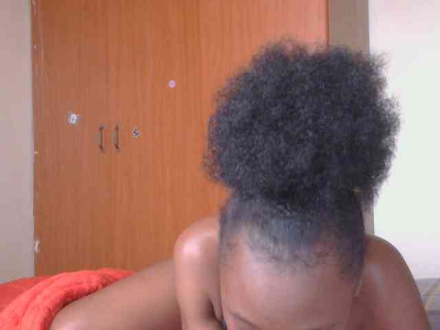 Melaninqueen19 webcam