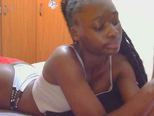 Melaninqueen19 webcam