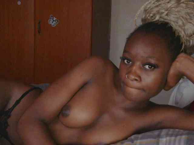 Melaninqueen19 webcam