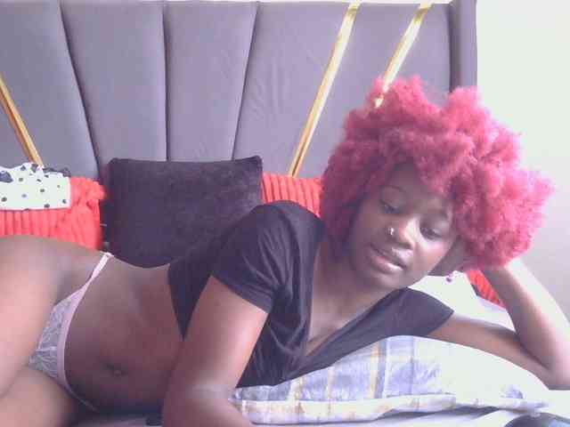 Melaninqueen19 webcam
