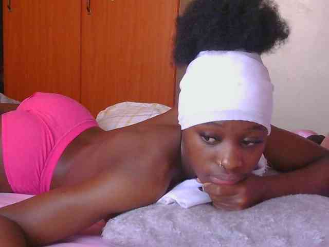 Melaninqueen19 webcam
