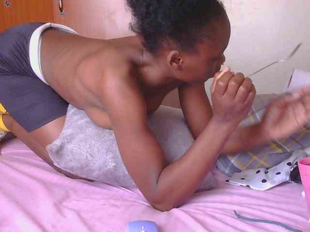 Melaninqueen19 webcam