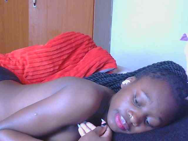 Melaninqueen19 webcam