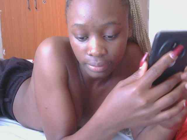 Melaninqueen19 webcam