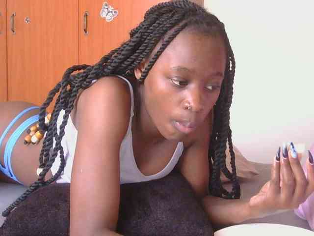 Melaninqueen19 webcam