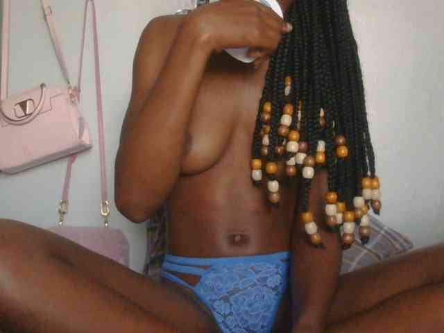 Melaninqueen19 webcam