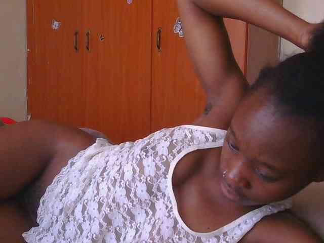 Melaninqueen19 webcam