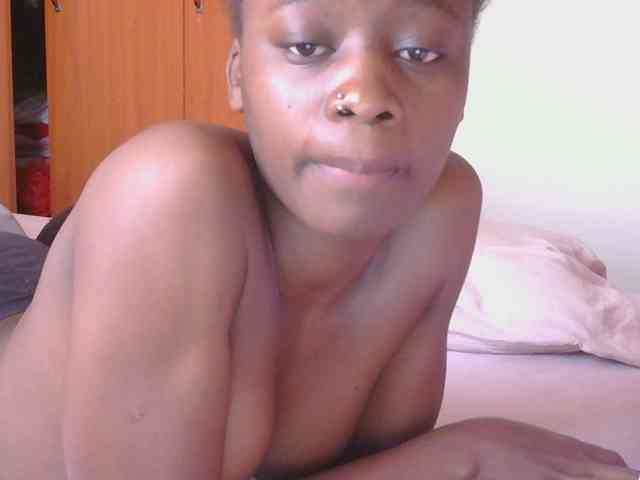 Melaninqueen19 webcam