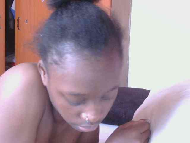 Melaninqueen19 webcam