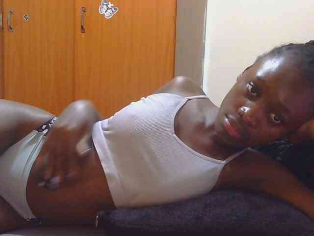 Melaninqueen19 webcam