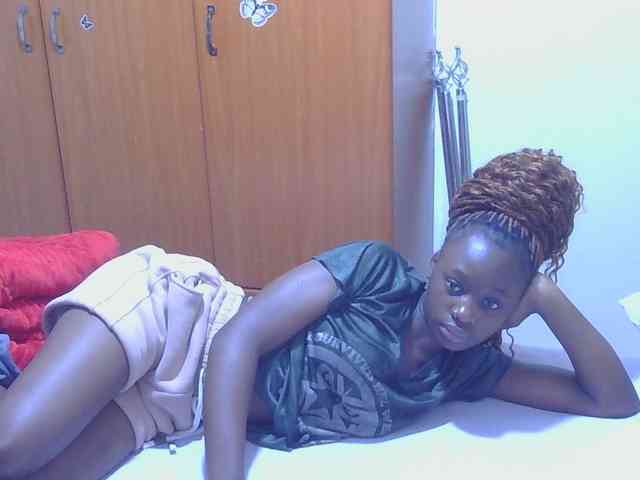 Melaninqueen19 webcam