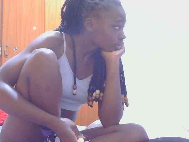 Melaninqueen19 webcam