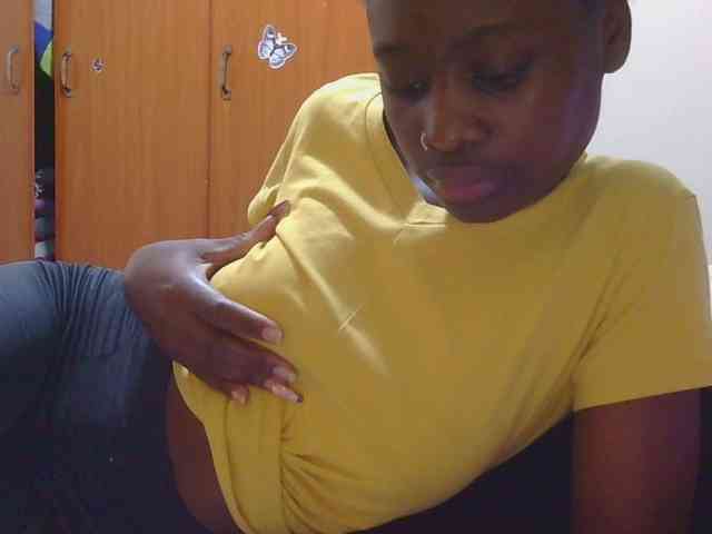 Melaninqueen19 webcam