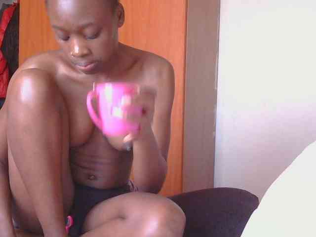 Melaninqueen19 webcam