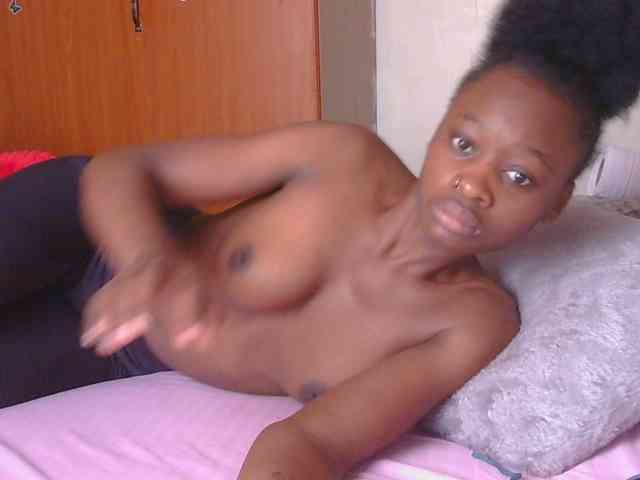 Melaninqueen19 webcam