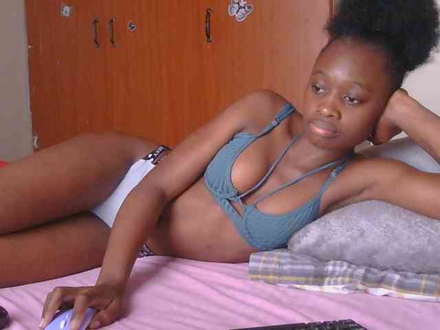 Melaninqueen19 webcam