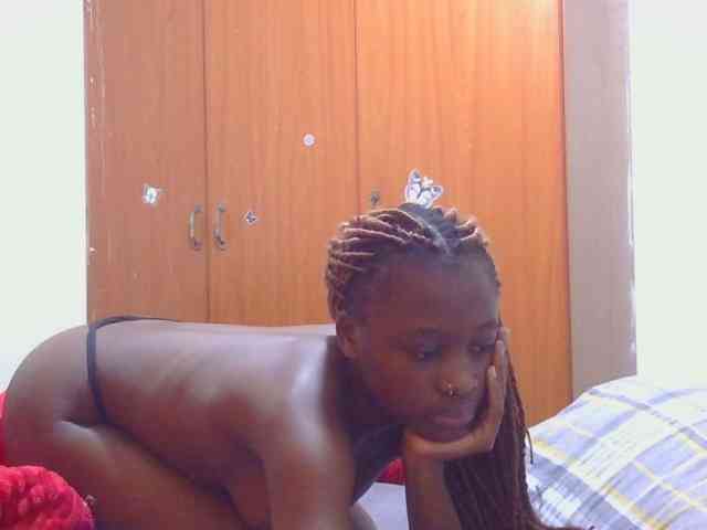 Melaninqueen19 webcam