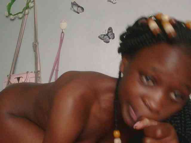 Melaninqueen19 webcam