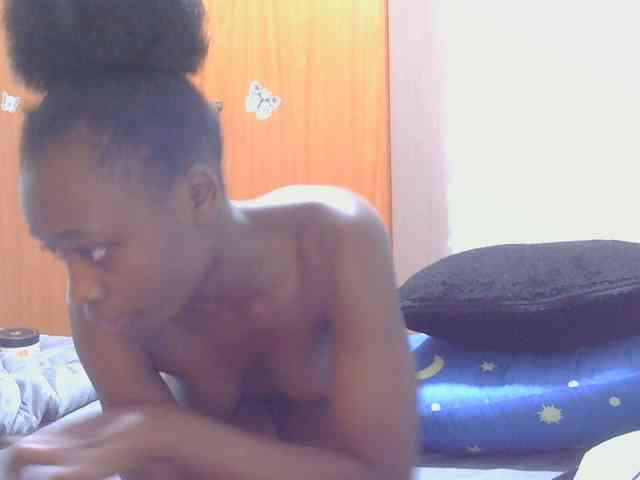 Melaninqueen19 webcam