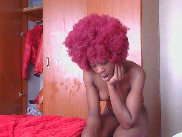 Model: Melaninqueen19