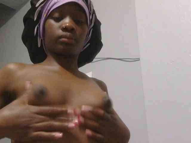 Melaninqueen19 webcam