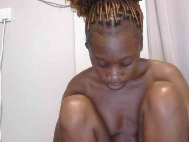 Melaninqueen19 webcam