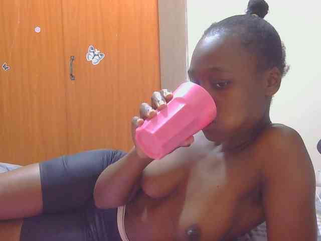 Melaninqueen19 webcam