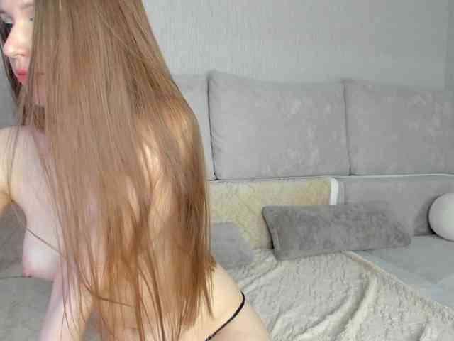 Malika-Scott webcam