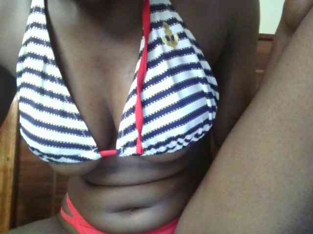 Brianasexy4u webcam