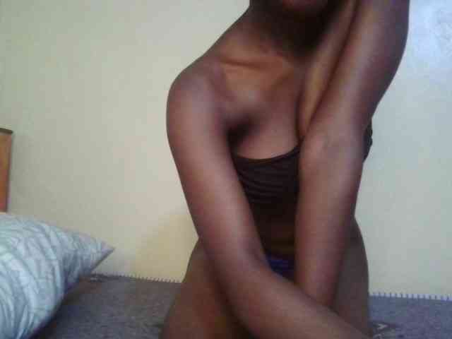 Brianasexy4u webcam