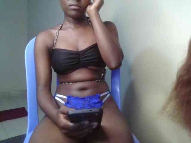 Brianasexy4u webcam