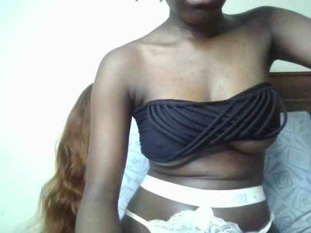 Brianasexy4u webcam