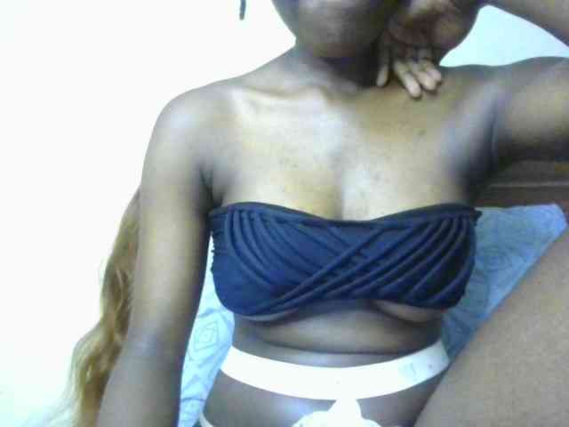 Brianasexy4u webcam