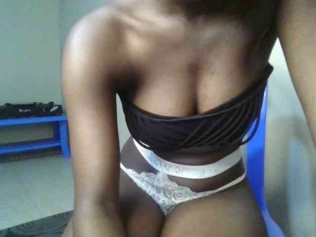 Brianasexy4u webcam