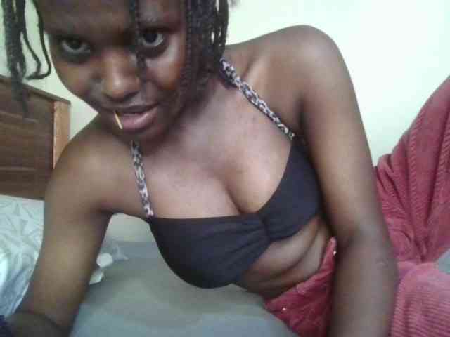 Brianasexy4u webcam
