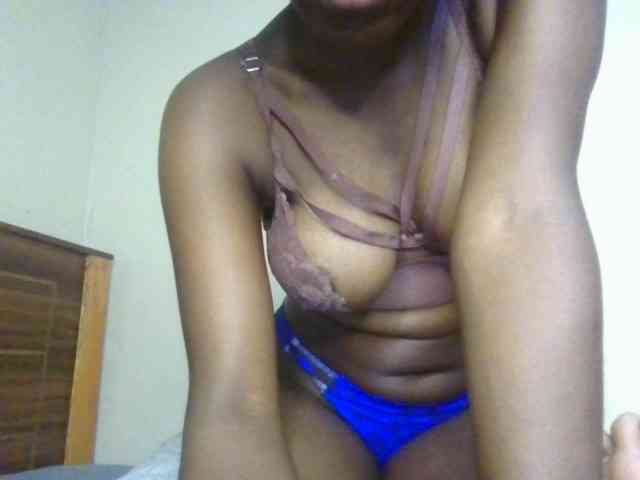 Brianasexy4u webcam