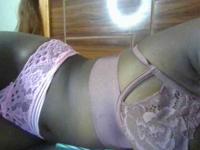 Brianasexy4u webcam