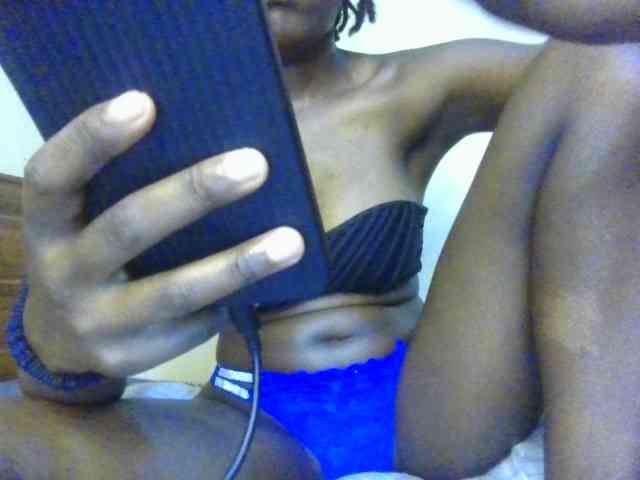 Brianasexy4u webcam