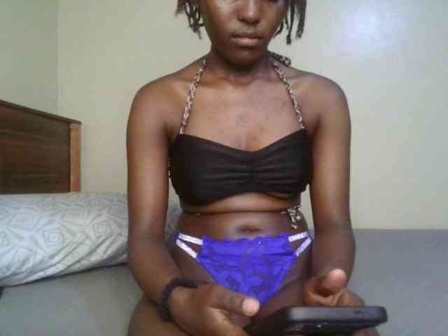 Brianasexy4u webcam
