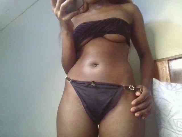Brianasexy4u webcam