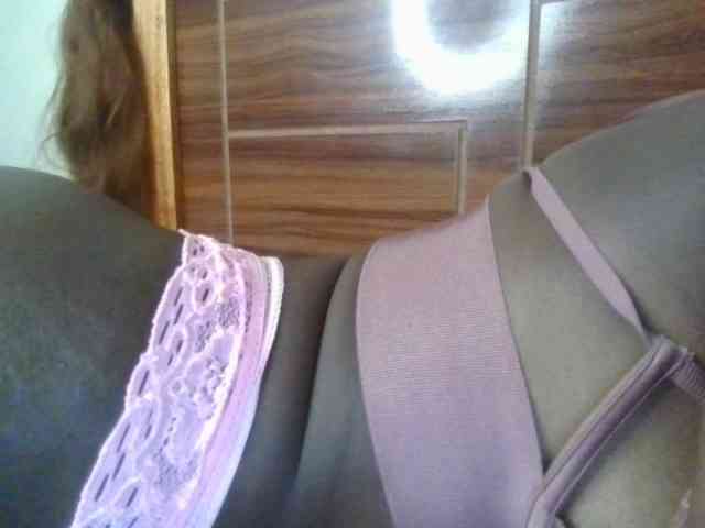 Brianasexy4u webcam