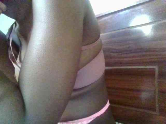 Brianasexy4u webcam