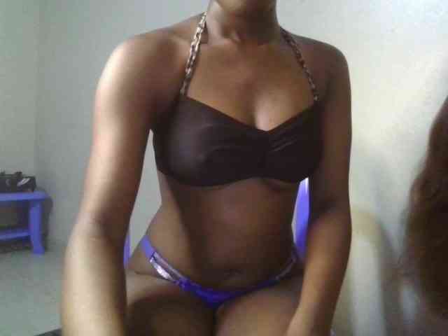 Brianasexy4u webcam