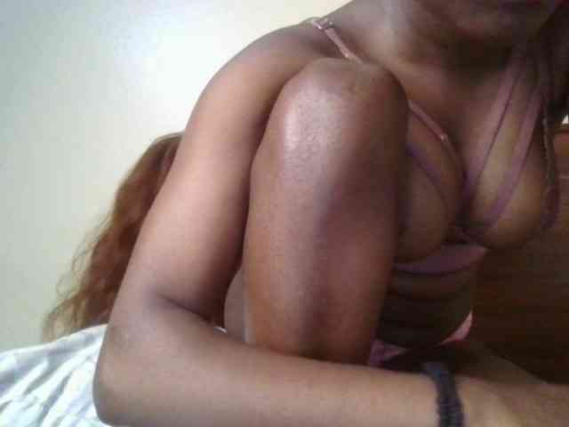 Brianasexy4u webcam