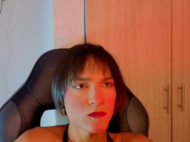 tiffany1-777 live webcam show