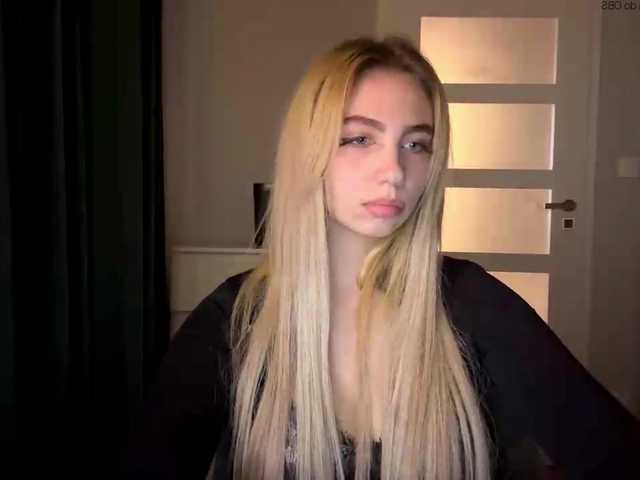 LilyHot
