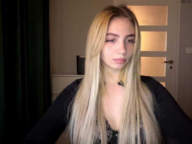 LilyHot