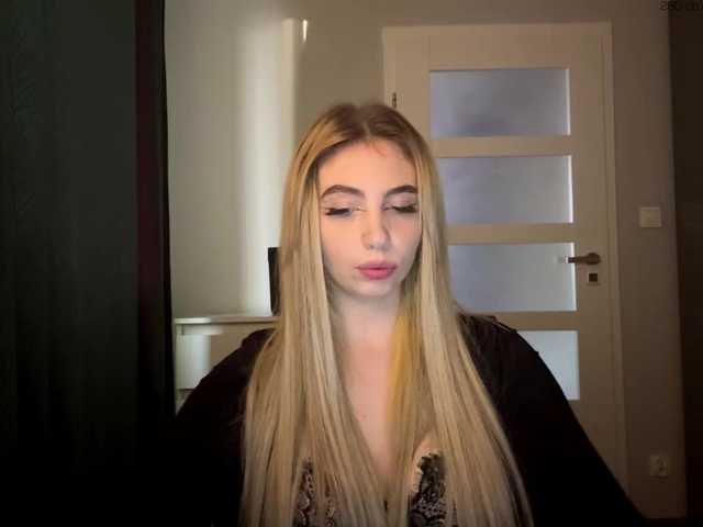 LilyHot