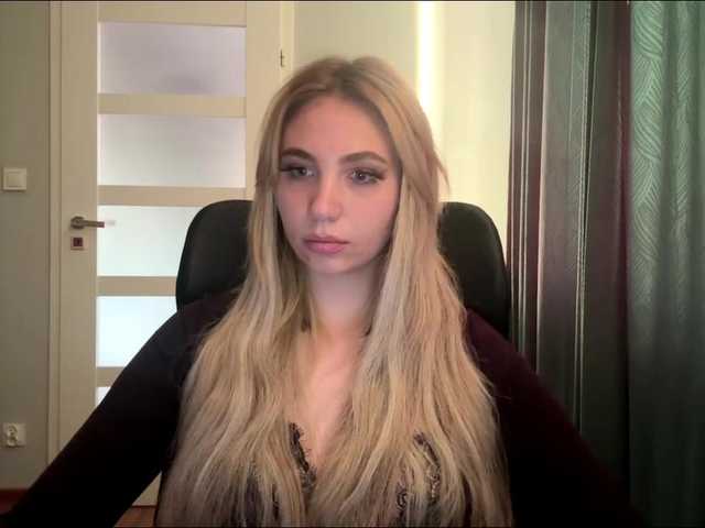 LilyHot