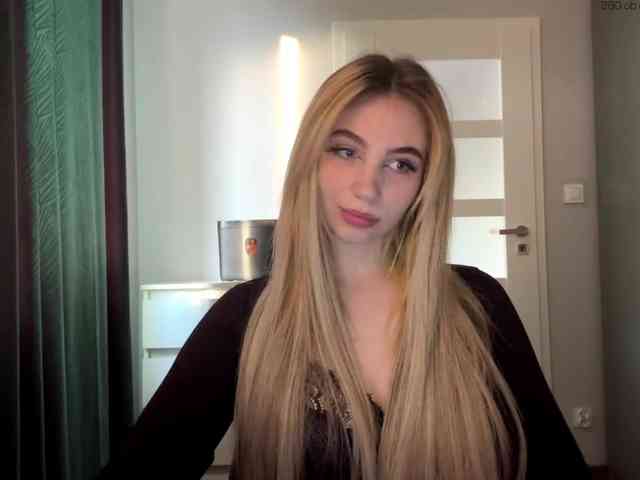 LilyHot